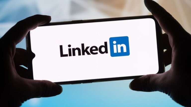 Why a Strong LinkedIn Profile is Essential for Lawyers Looking to Boost Their Career Prospects